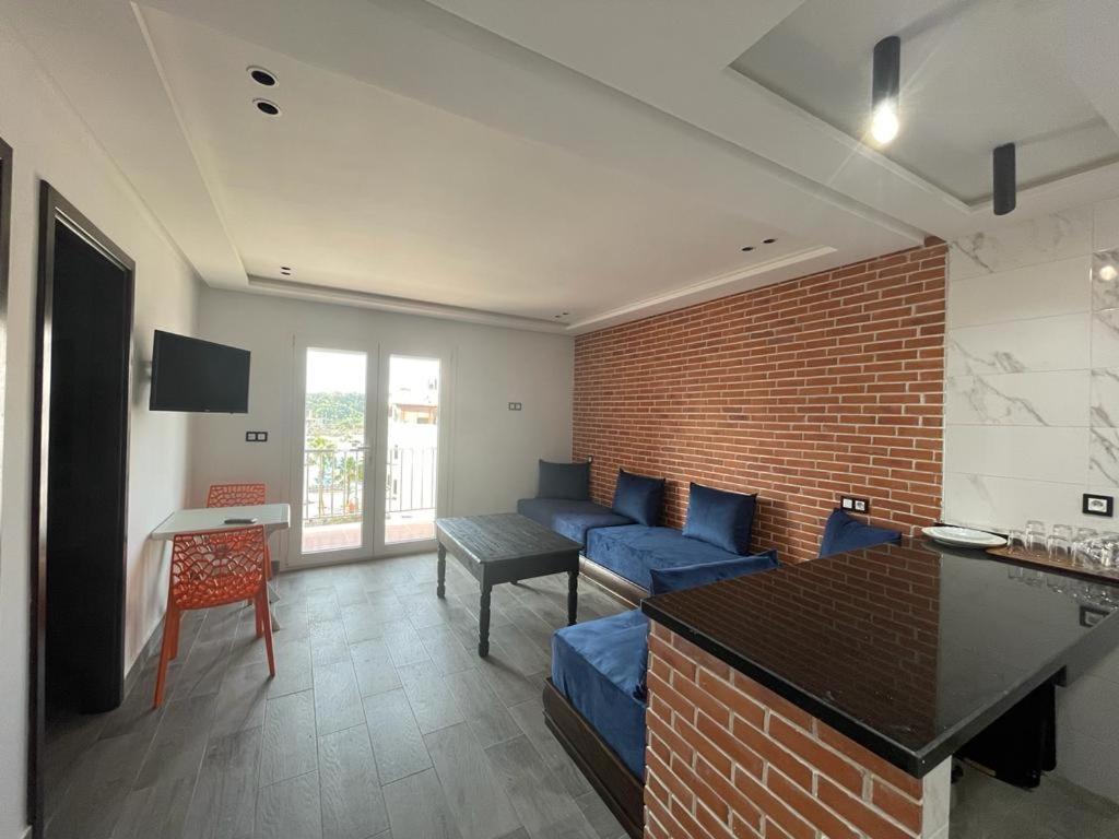 Res Abdelaziz 5 Min De La Plage Only For Families Apartment Martil Exterior photo