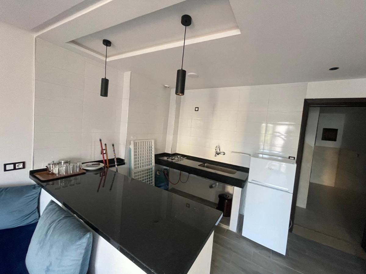 Res Abdelaziz 5 Min De La Plage Only For Families Apartment Martil Exterior photo